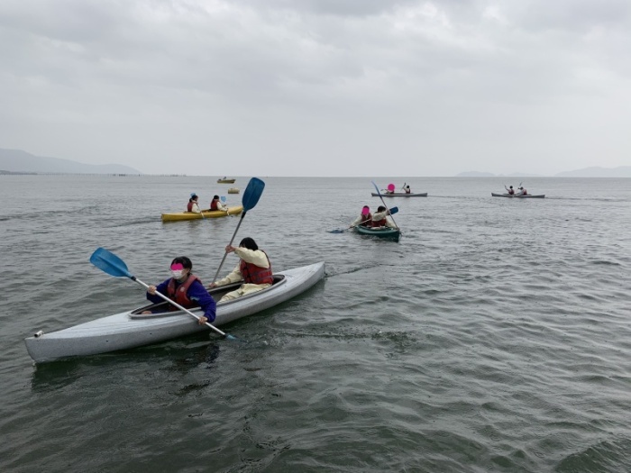 琵琶湖でのカヌー体験