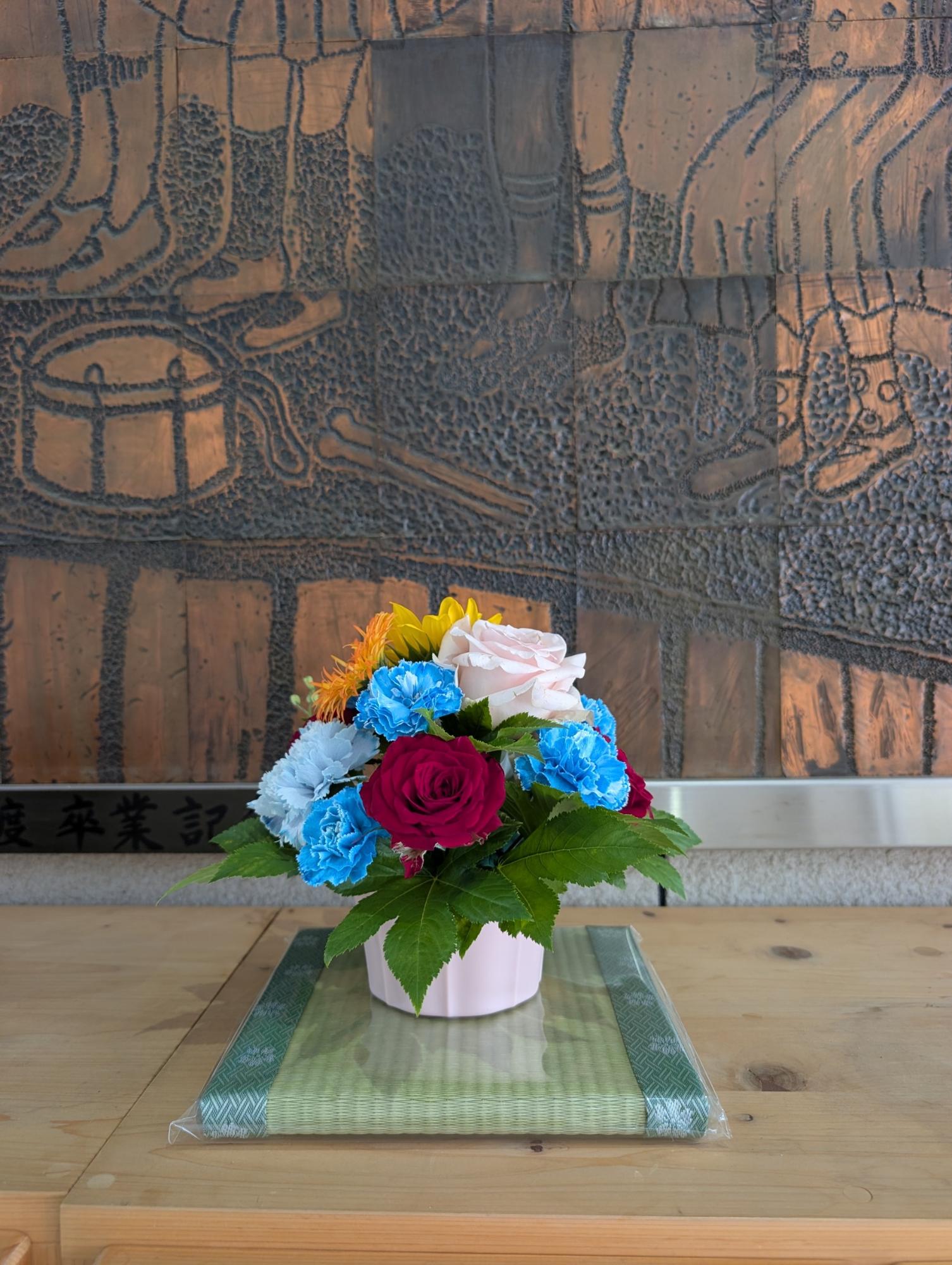畳、お花作品展示