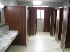 増築棟2・3階女子トイレ