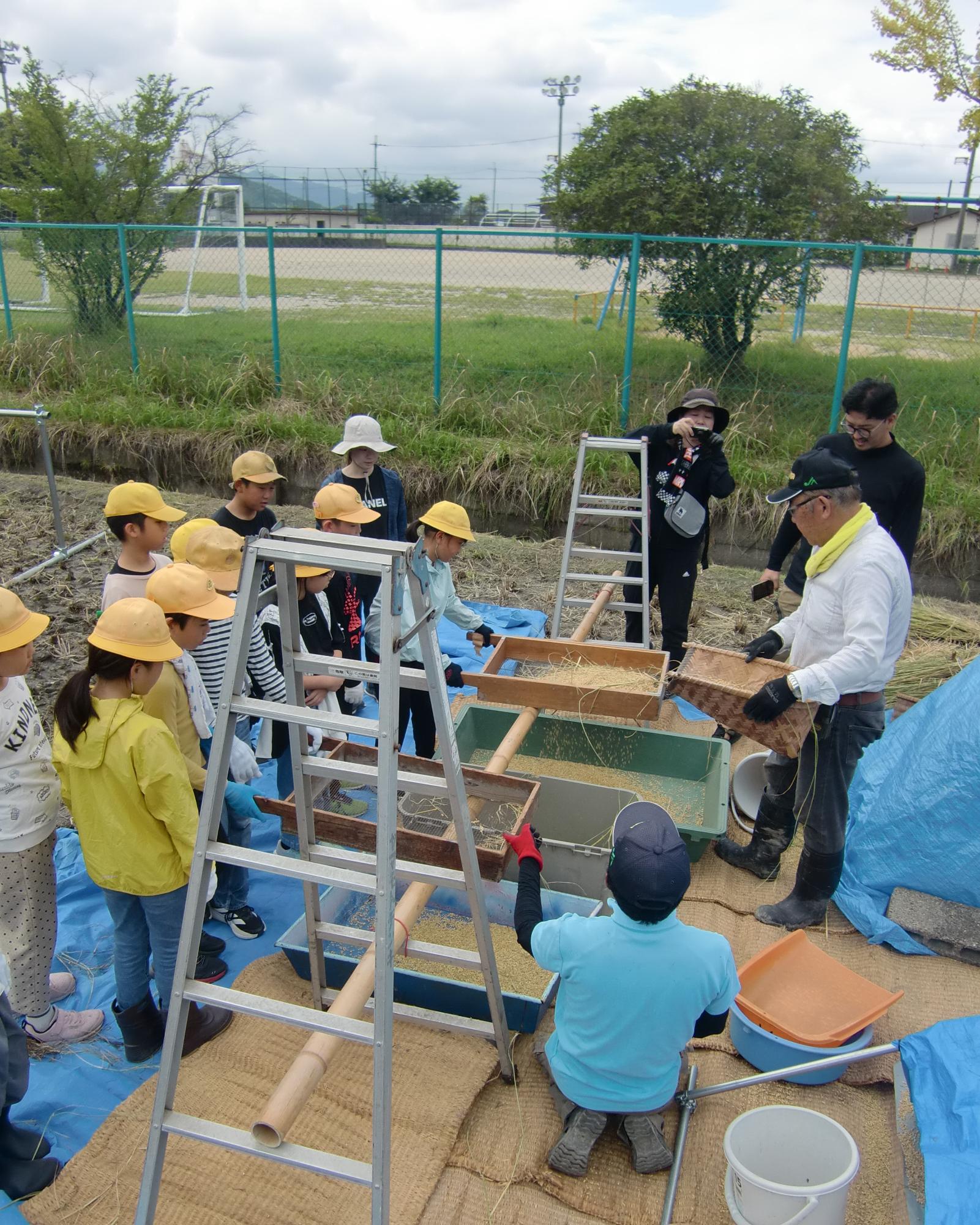 ごみを取り除く